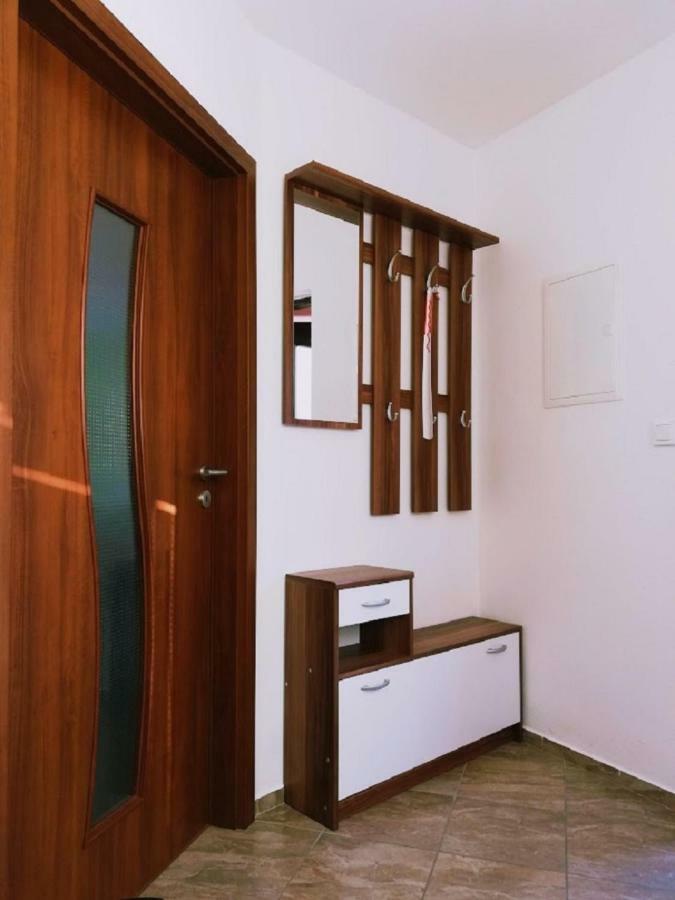 Saeli Apartments ミクロフ エクステリア 写真